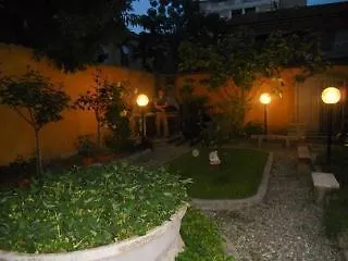 Villa Cheta Milán Pensión